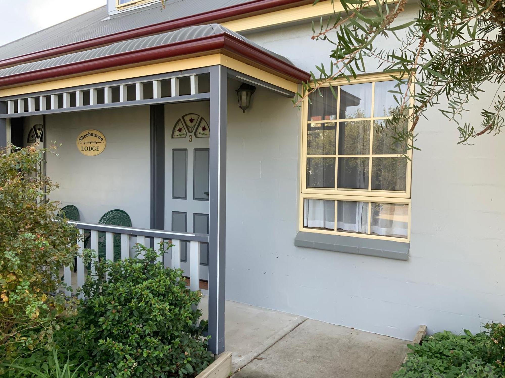 Swansea Cottages & Lodge Suites Exteriör bild