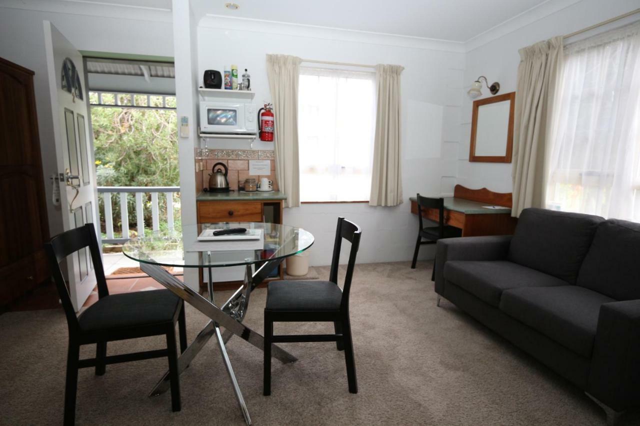 Swansea Cottages & Lodge Suites Exteriör bild