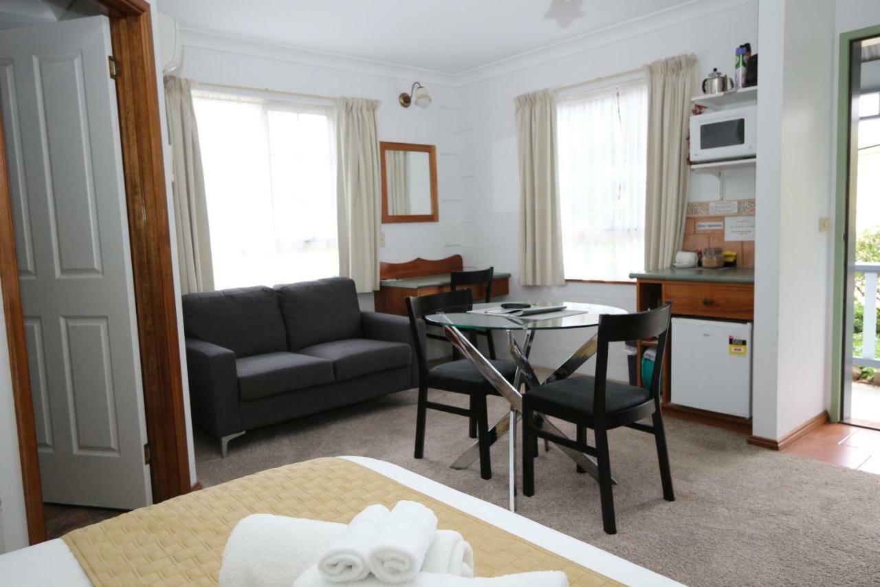Swansea Cottages & Lodge Suites Exteriör bild