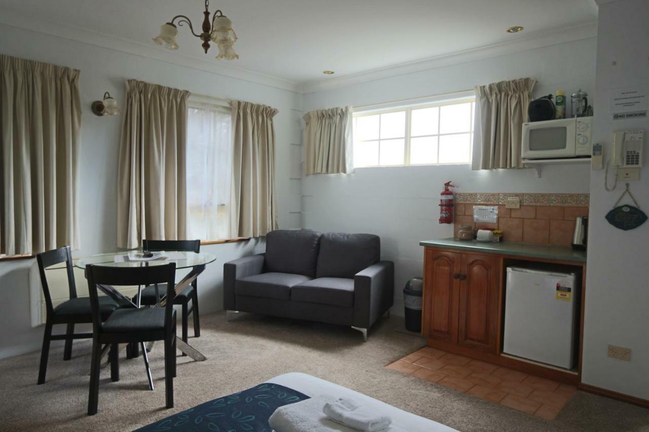Swansea Cottages & Lodge Suites Exteriör bild
