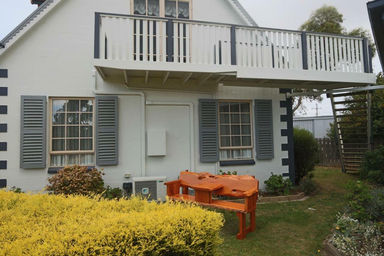 Swansea Cottages & Lodge Suites Exteriör bild